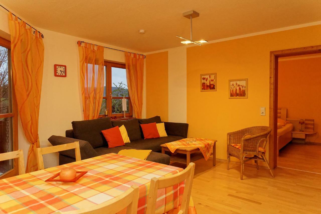 Ferienwohnung Kaufmann Байерсброн Екстериор снимка